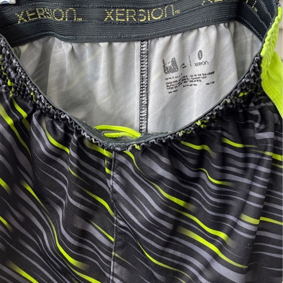 GUC Xersion Shorts (Boys L) - Picture 4 of 4